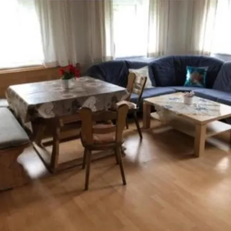 Auberg Ganzes Haus, Guenstig, Geraeumig Und Schlicht! * Hutthurm