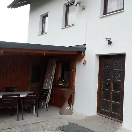 Auberg Ganzes Haus, Guenstig, Geraeumig Und Schlicht! Hutthurm