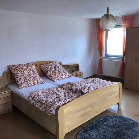 Auberg Ganzes Haus, Guenstig, Geraeumig Und Schlicht! *